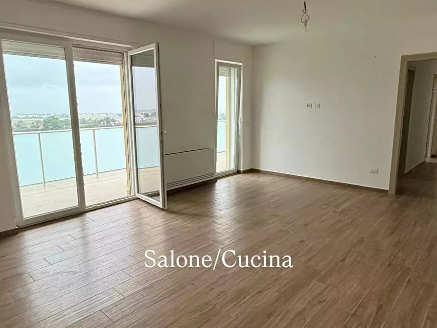 Immagine 1 di Appartamento in vendita  in Strada Provinciale Aereoporto 156 a Bari