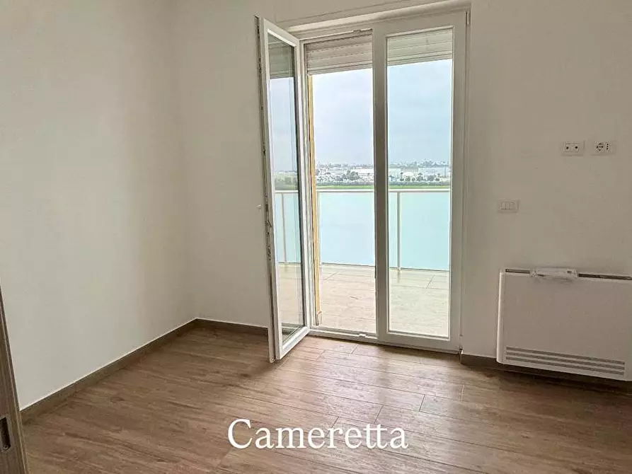 Immagine 5 di Appartamento in vendita  in Strada Provinciale Aereoporto 156 a Bari