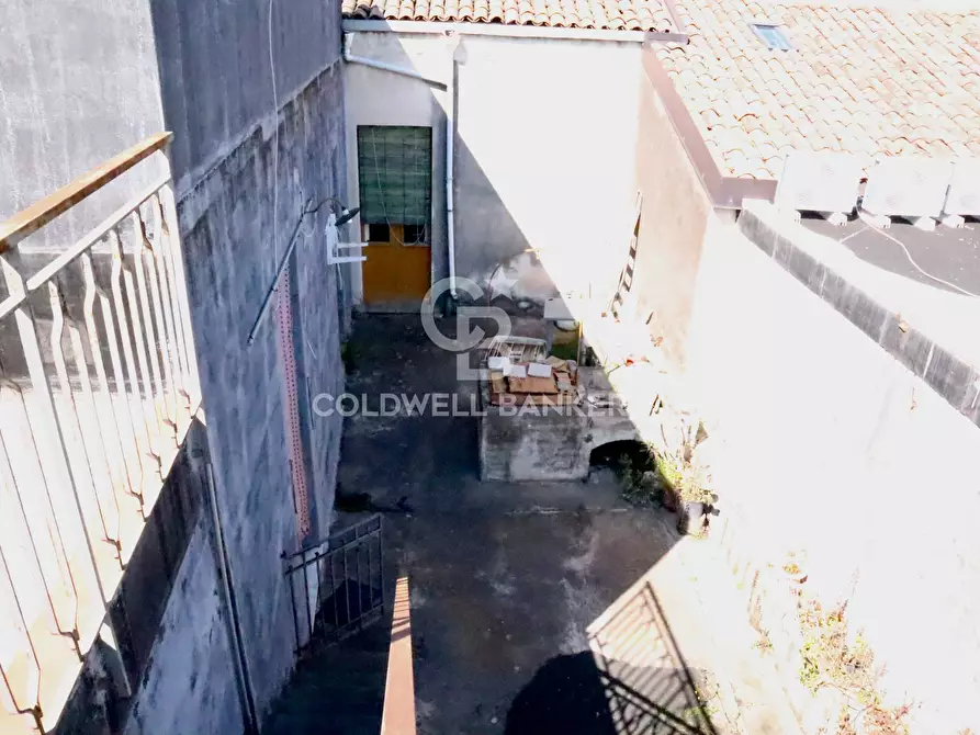 Immagine 10 di Villa in vendita  in Via Ingegnere  (Pozzillo) 10-12 a Acireale