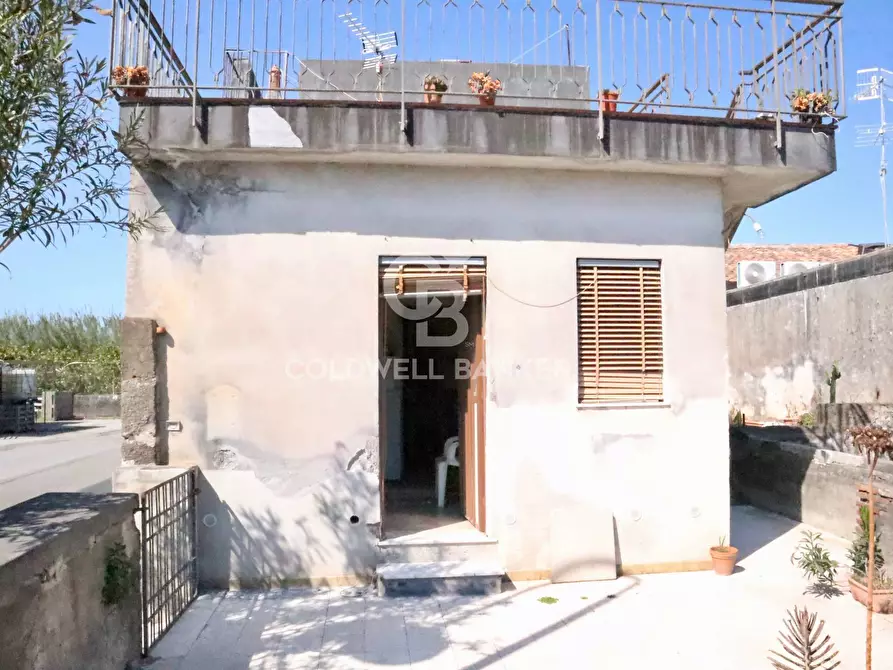 Immagine 11 di Villa in vendita  in Via Ingegnere  (Pozzillo) 10-12 a Acireale