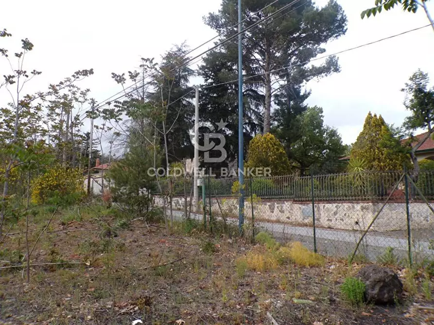 Immagine 18 di Terreno residenziale in vendita  in via Archimede 39 a Pedara