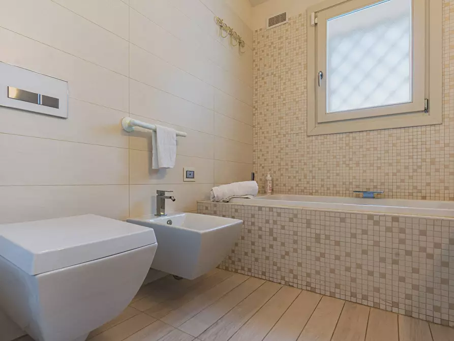 Immagine 20 di Villa in vendita  in Via Punta Saline 12/1 a Olbia