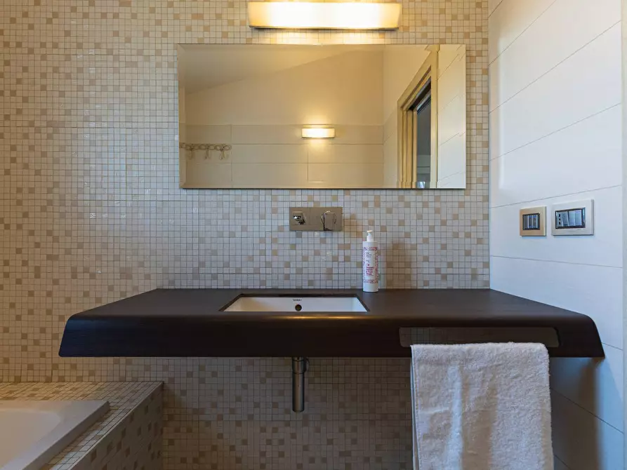 Immagine 16 di Villa in vendita  in Via Punta Saline 12/1 a Olbia