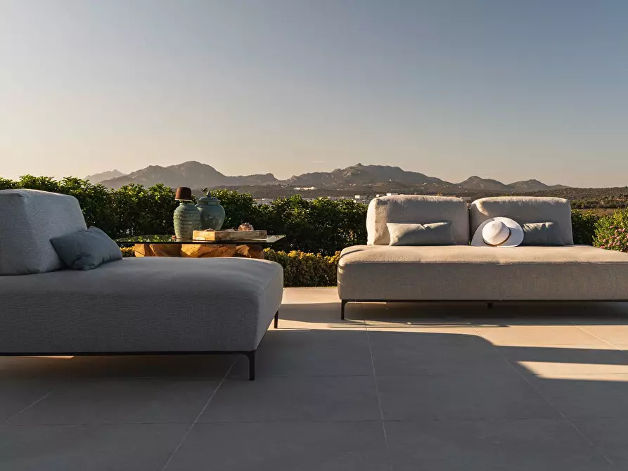 Immagine 21 di Villa in vendita  in Via Punta Saline 12/1 a Olbia