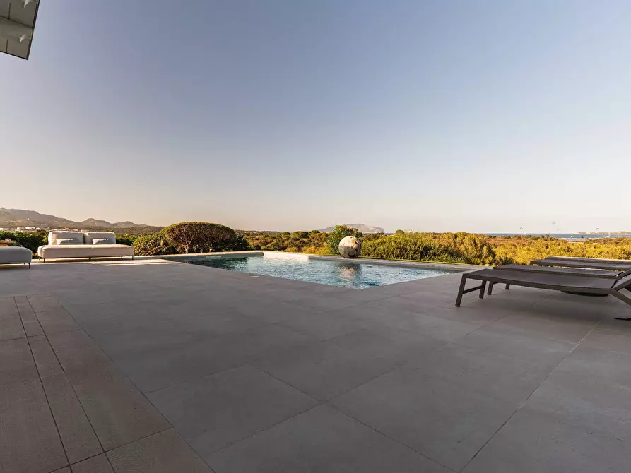 Immagine 23 di Villa in vendita  in Via Punta Saline 12/1 a Olbia