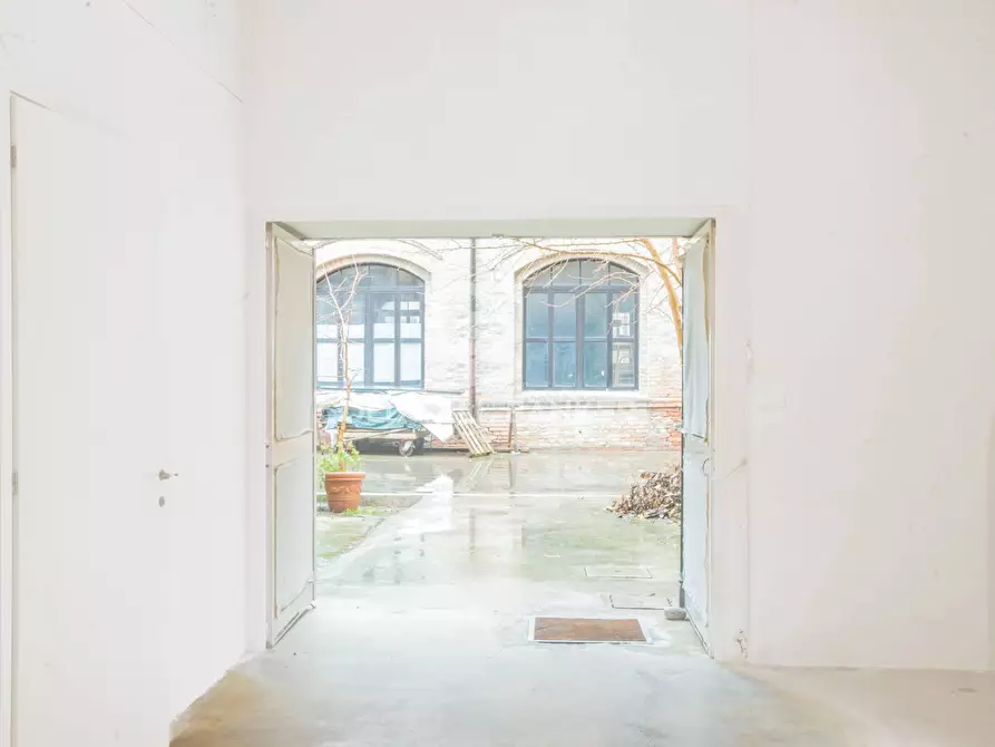 Immagine 27 di Loft/Open space in vendita  in Fondamenta Giudecca - San Biagio a Venezia