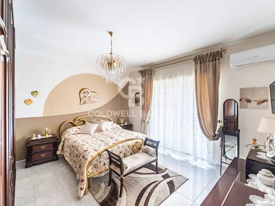 Immagine 19 di Appartamento in vendita  in Via Matteo Ragonisi, 7 a Acireale