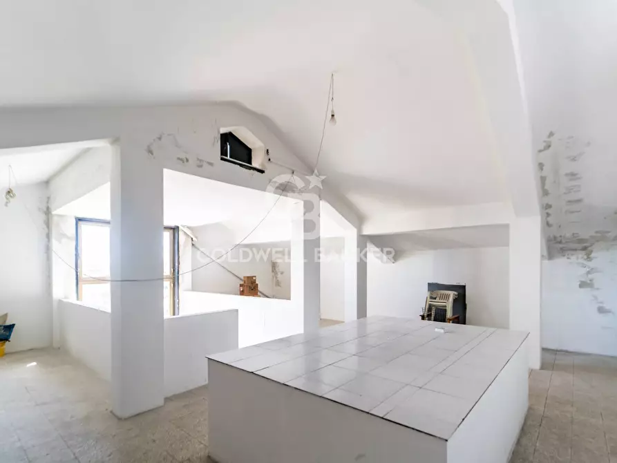 Immagine 35 di Appartamento in vendita  in Via Matteo Ragonisi, 7 a Acireale