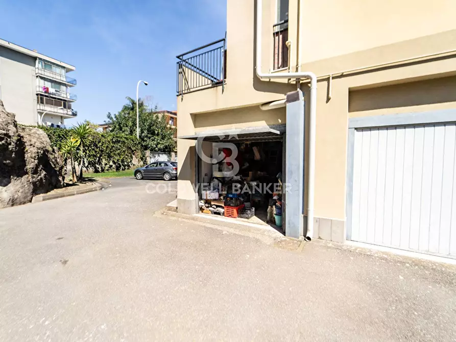 Immagine 38 di Appartamento in vendita  in Via Matteo Ragonisi, 7 a Acireale