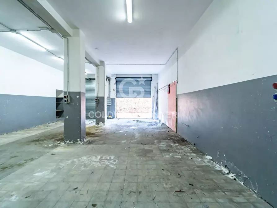 Immagine 14 di Magazzino in vendita  in Viale Mario Rapisardi 504 a Catania
