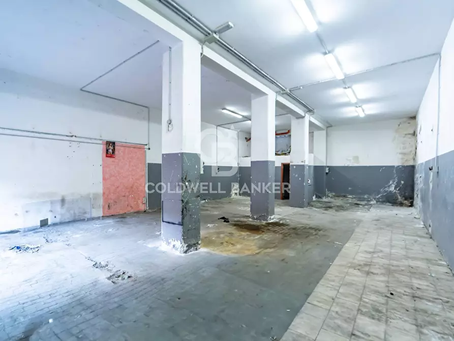 Immagine 17 di Magazzino in vendita  in Viale Mario Rapisardi 504 a Catania