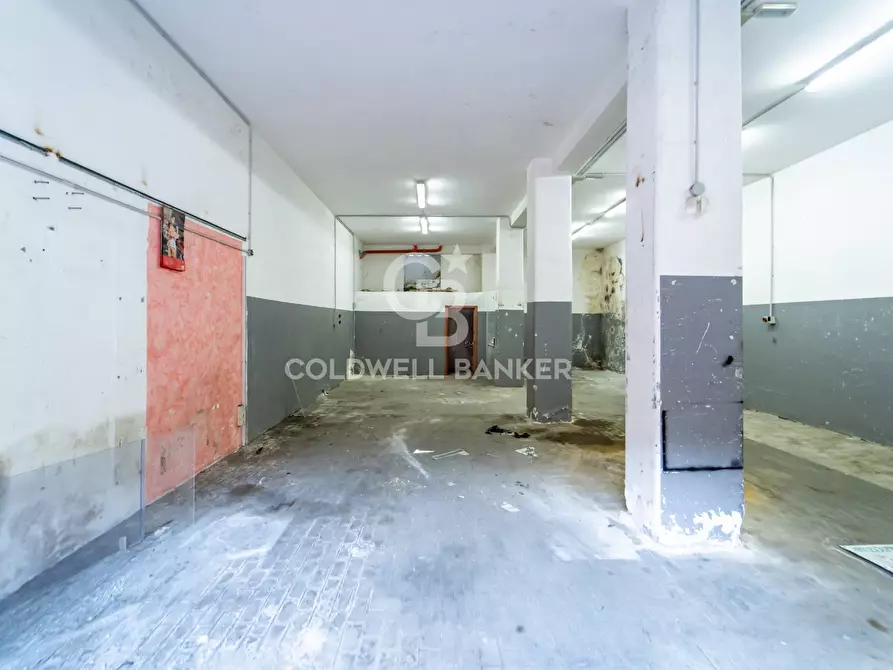 Immagine 8 di Magazzino in affitto  in Viale Mario Rapisardi a Catania