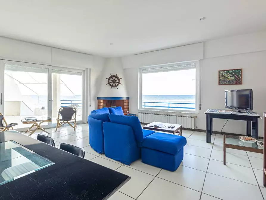 Immagine 16 di Villa in vendita  in Via Fabio Filzi a Santa Marinella