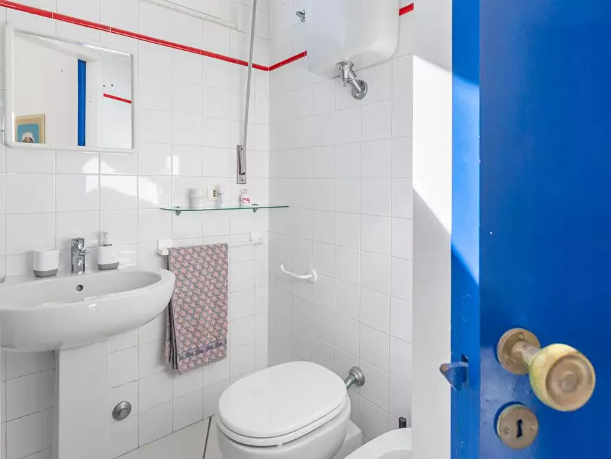 Immagine 45 di Villa in vendita  in Via Fabio Filzi a Santa Marinella