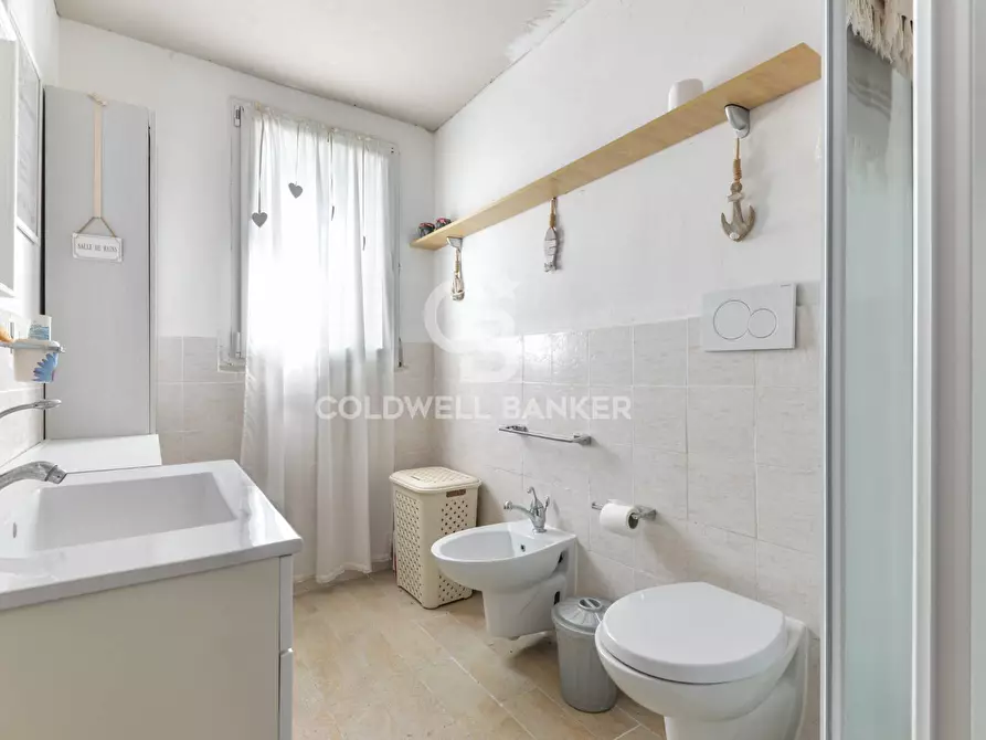 Immagine 10 di Villa in vendita  in Via di Literno a Marciana