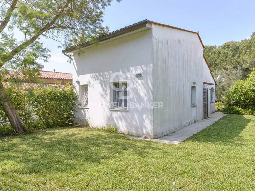 Immagine 1 di Villa in vendita  in Via di Literno a Marciana