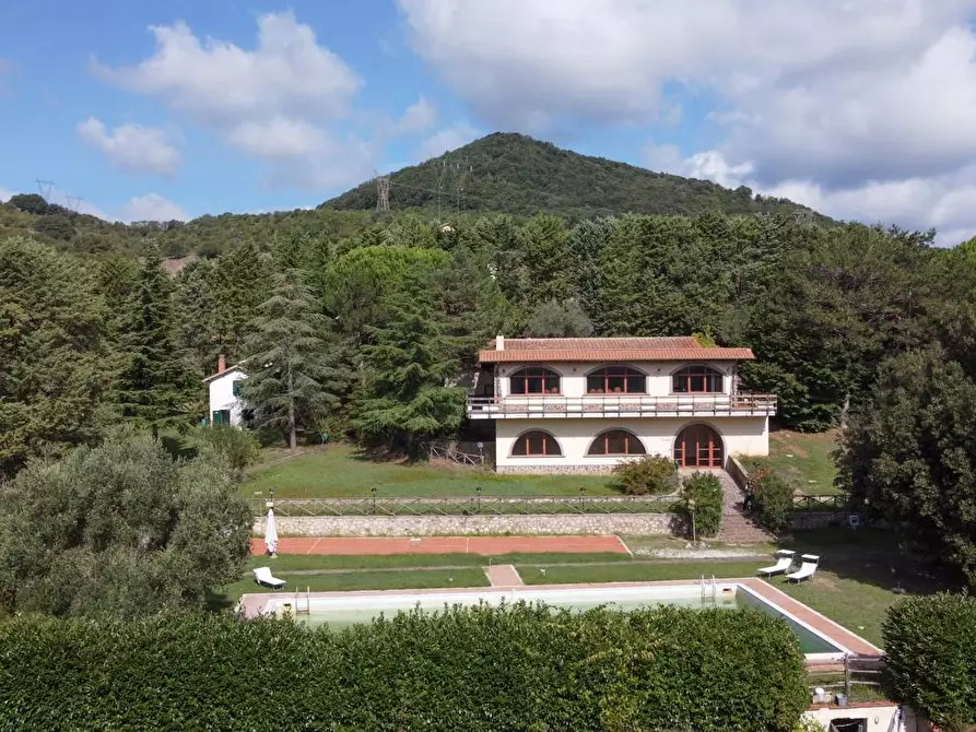 Immagine 6 di Villa in vendita  in S.P. Santa Severa - Tolfa km. 17.500 a Allumiere