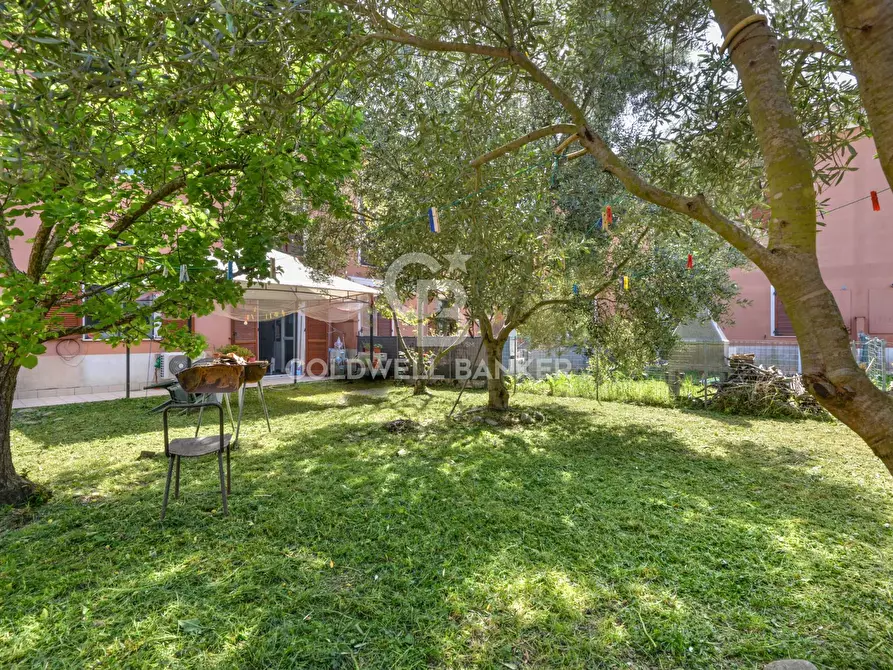 Immagine 5 di Appartamento in vendita  in Via per Portoferraio a Campo Nell'elba