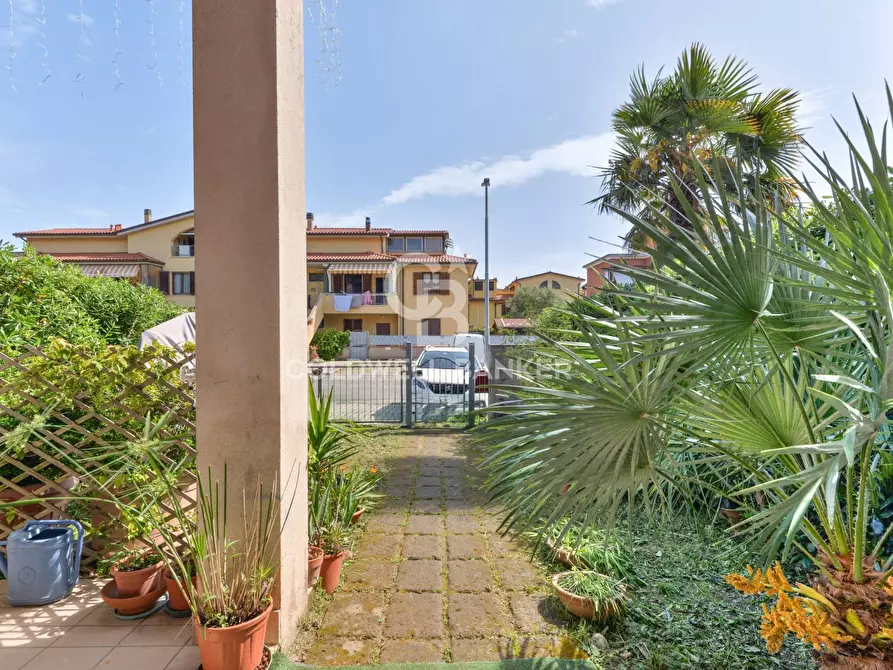Immagine 18 di Appartamento in vendita  in Via per Portoferraio a Campo Nell'elba
