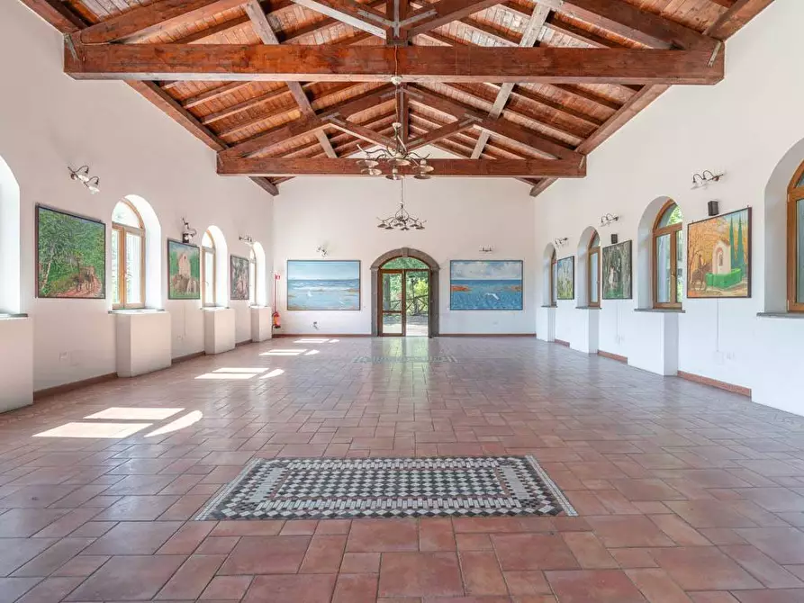 Immagine 10 di Villa in vendita  in S.P. Santa Severa - Tolfa km. 17.500 a Allumiere