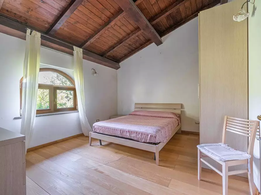 Immagine 17 di Villa in vendita  in S.P. Santa Severa - Tolfa km. 17.500 a Allumiere