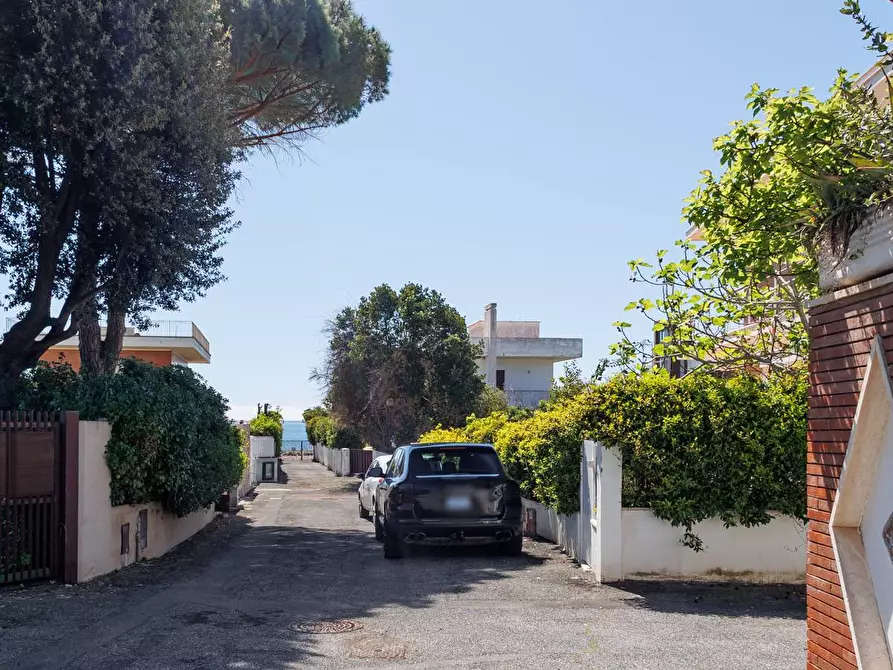 Immagine 88 di Villa in vendita  in Via Aurelia 136N a Santa Marinella