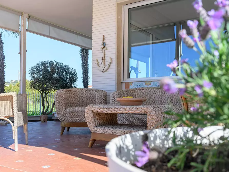 Immagine 7 di Villa in vendita  in Via Aurelia 136N a Santa Marinella