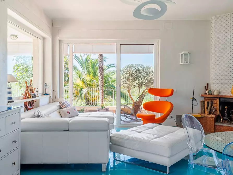 Immagine 12 di Villa in vendita  in Via Aurelia 136N a Santa Marinella