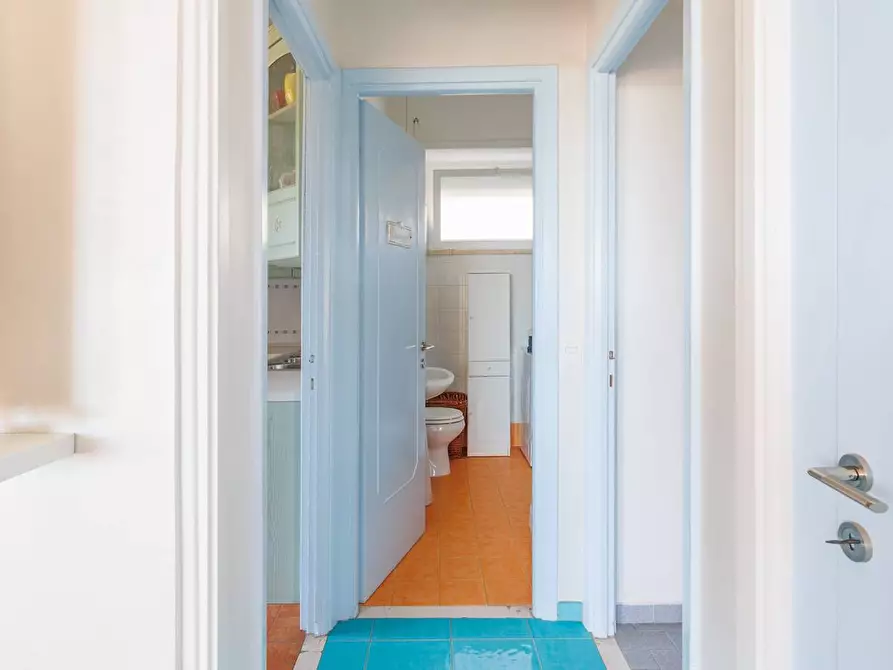 Immagine 19 di Villa in vendita  in Via Aurelia 136N a Santa Marinella