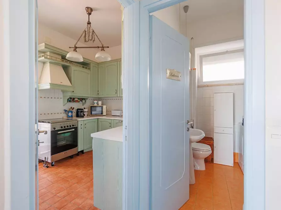 Immagine 21 di Villa in vendita  in Via Aurelia 136N a Santa Marinella