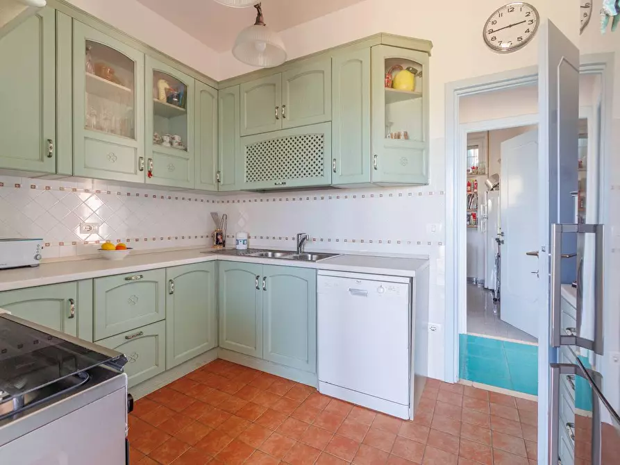 Immagine 24 di Villa in vendita  in Via Aurelia 136N a Santa Marinella