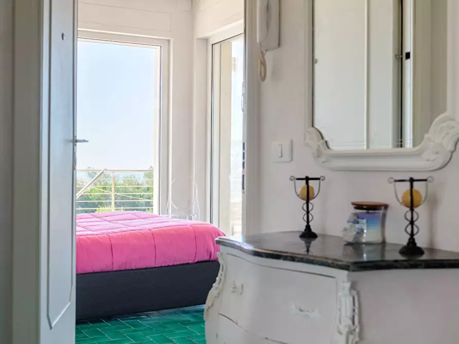 Immagine 26 di Villa in vendita  in Via Aurelia 136N a Santa Marinella