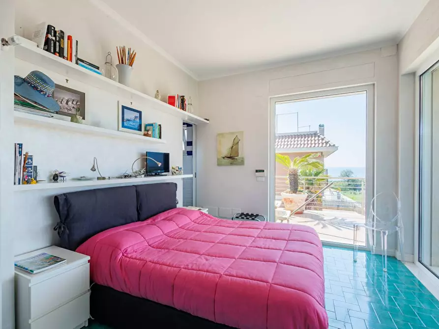 Immagine 28 di Villa in vendita  in Via Aurelia 136N a Santa Marinella