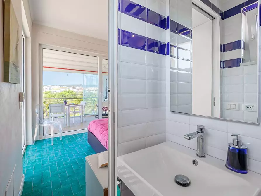 Immagine 30 di Villa in vendita  in Via Aurelia 136N a Santa Marinella