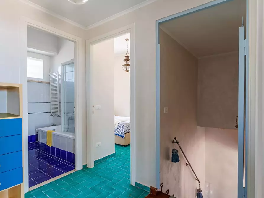 Immagine 45 di Villa in vendita  in Via Aurelia 136N a Santa Marinella