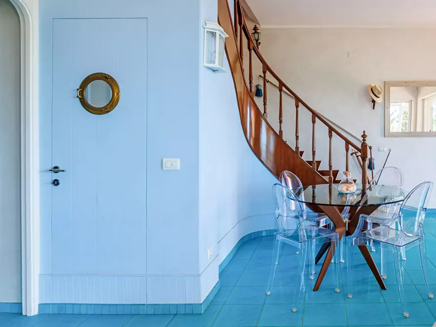 Immagine 55 di Villa in vendita  in Via Aurelia 136N a Santa Marinella