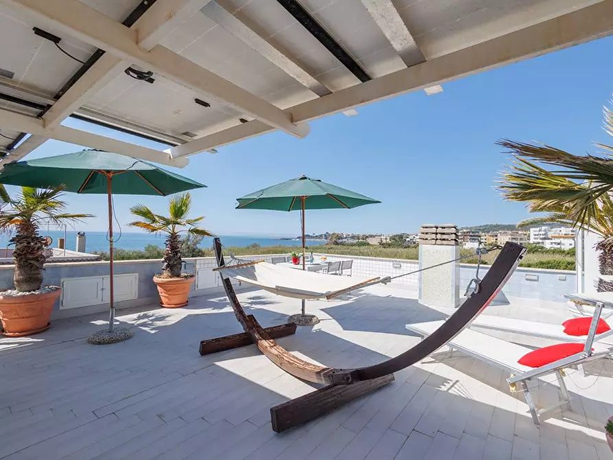 Immagine 64 di Villa in vendita  in Via Aurelia 136N a Santa Marinella