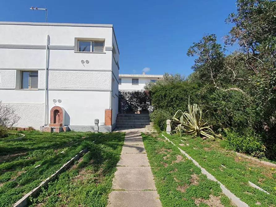 Immagine 10 di Villa in vendita  in Centrale 20 a Olbia