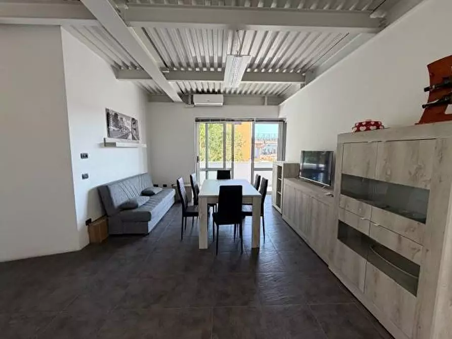 Immagine 7 di Appartamento in vendita  in via parigi a Olbia