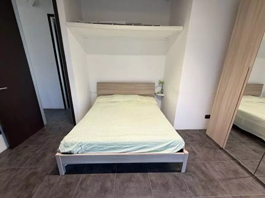 Immagine 11 di Appartamento in vendita  in via parigi a Olbia