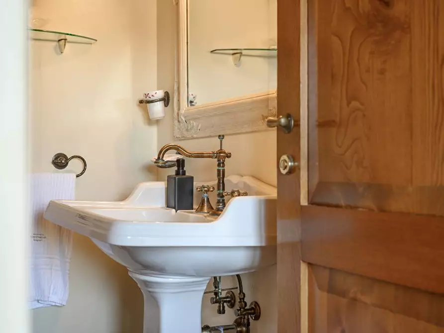 Immagine 19 di Villa in vendita  in Località il Sorbo a Tarquinia