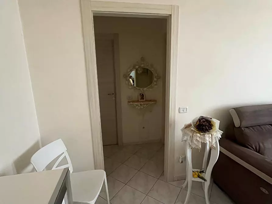 Immagine 3 di Appartamento in vendita  in Via Sant'antonio Abate a Napoli