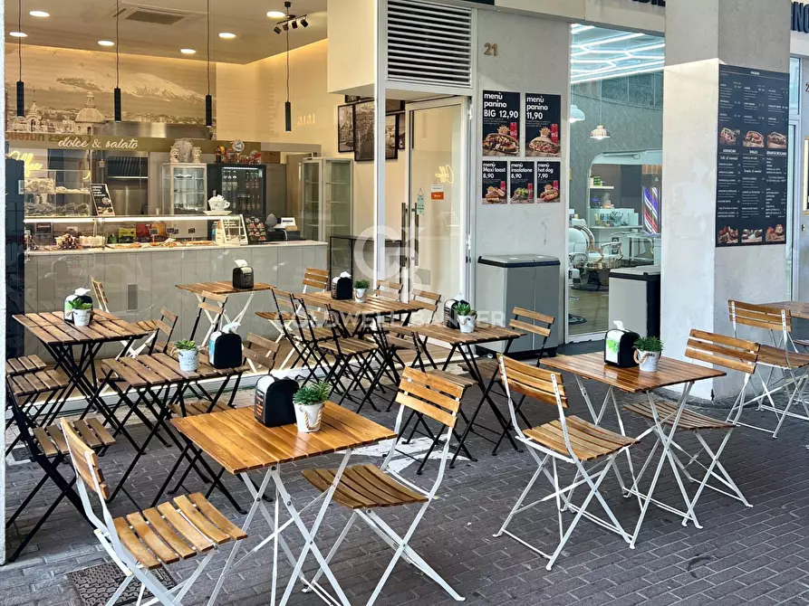 Immagine 9 di Attività commerciale in vendita  in viale latini 21 a Riccione