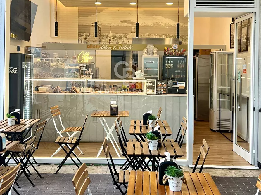 Immagine 1 di Attività commerciale in vendita  in viale latini 21 a Riccione