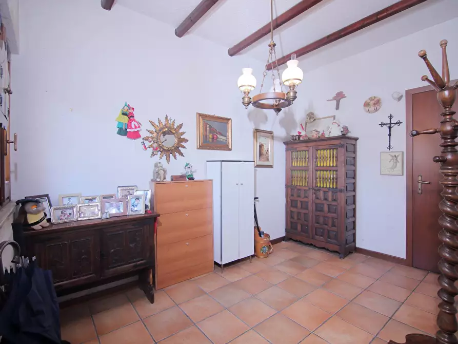 Immagine 10 di Villa in vendita  in Via Giulio Belvederi 44 a Roma