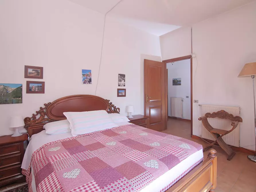 Immagine 20 di Villa in vendita  in Via Giulio Belvederi 44 a Roma
