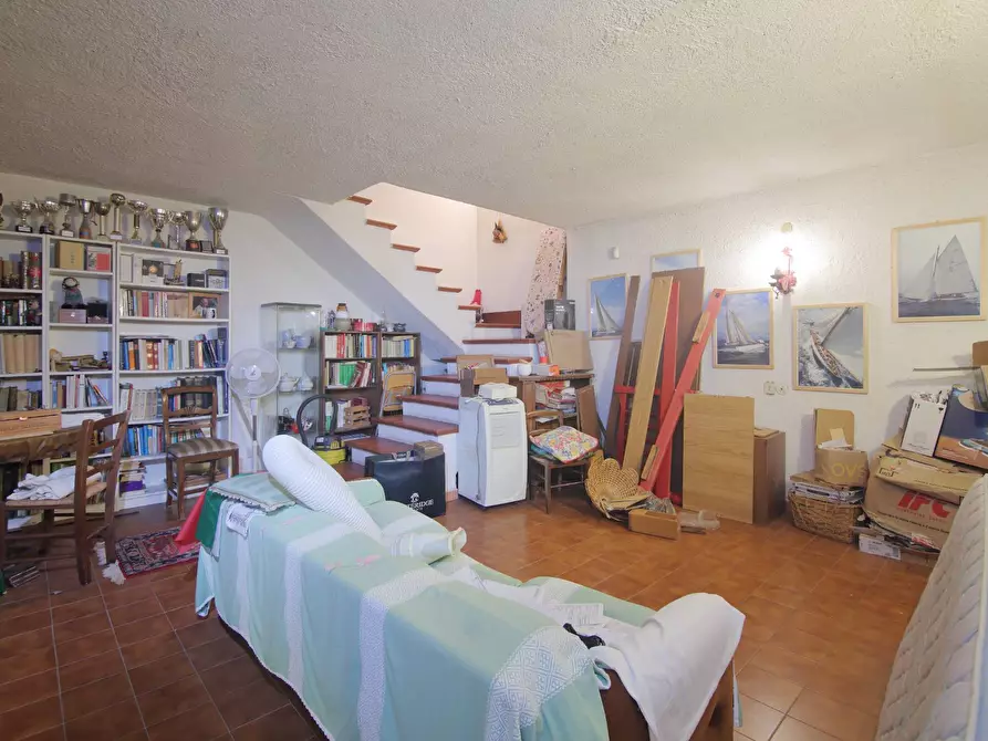 Immagine 34 di Villa in vendita  in Via Giulio Belvederi 44 a Roma