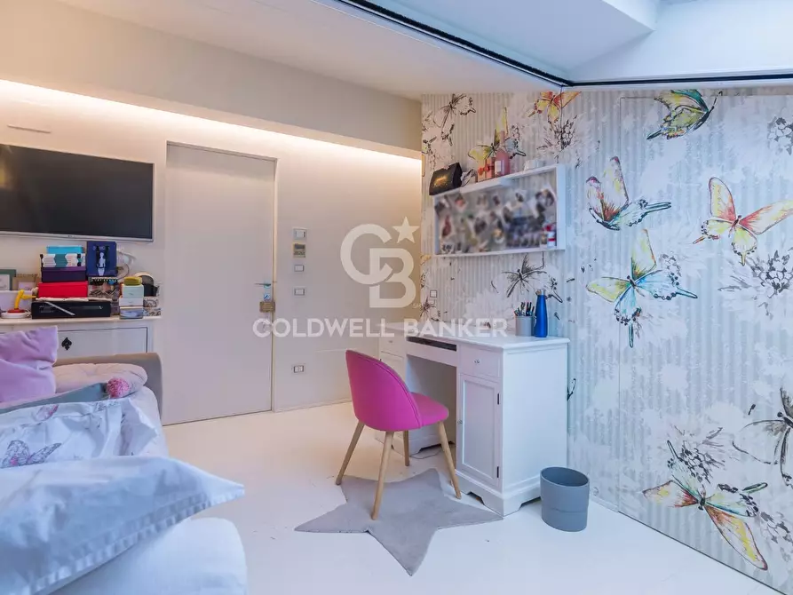 Immagine 11 di Villa in vendita  in viale oneglia 18 a Riccione