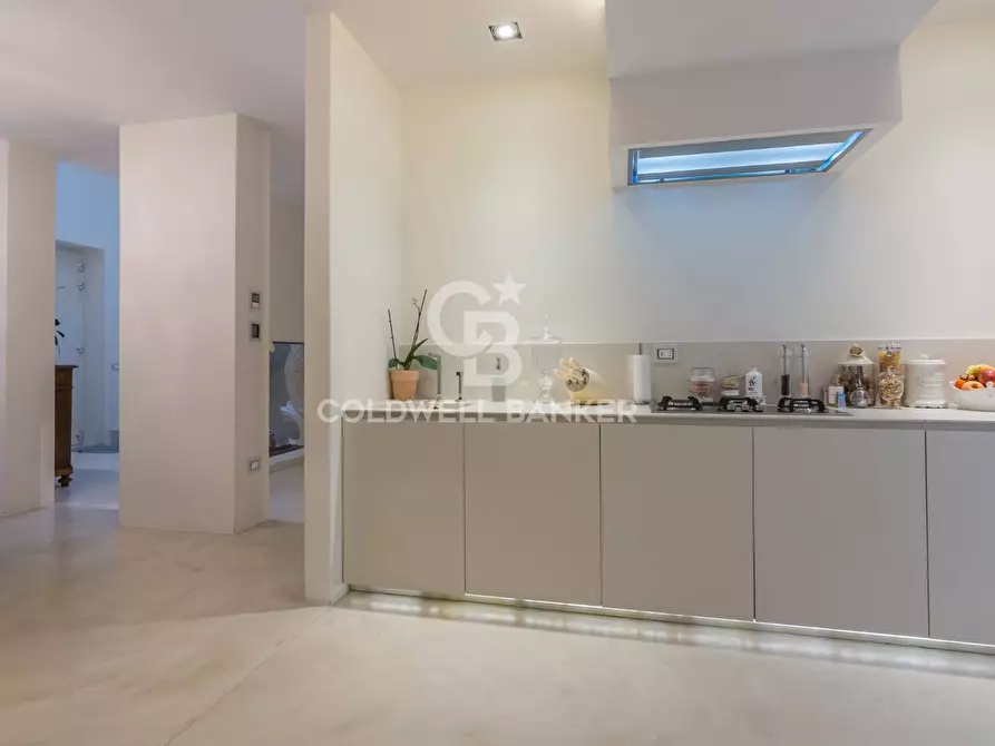 Immagine 22 di Villa in vendita  in viale oneglia 18 a Riccione