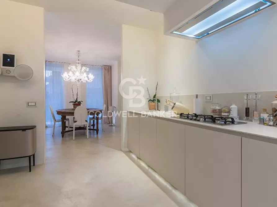 Immagine 23 di Villa in vendita  in viale oneglia 18 a Riccione